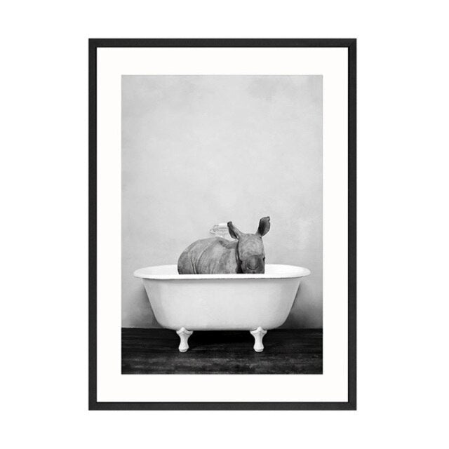 Baby animals in the bathtub poster elephant lion panda giraffe pig cow canvas painting nursery mural Nordic picture kids room de